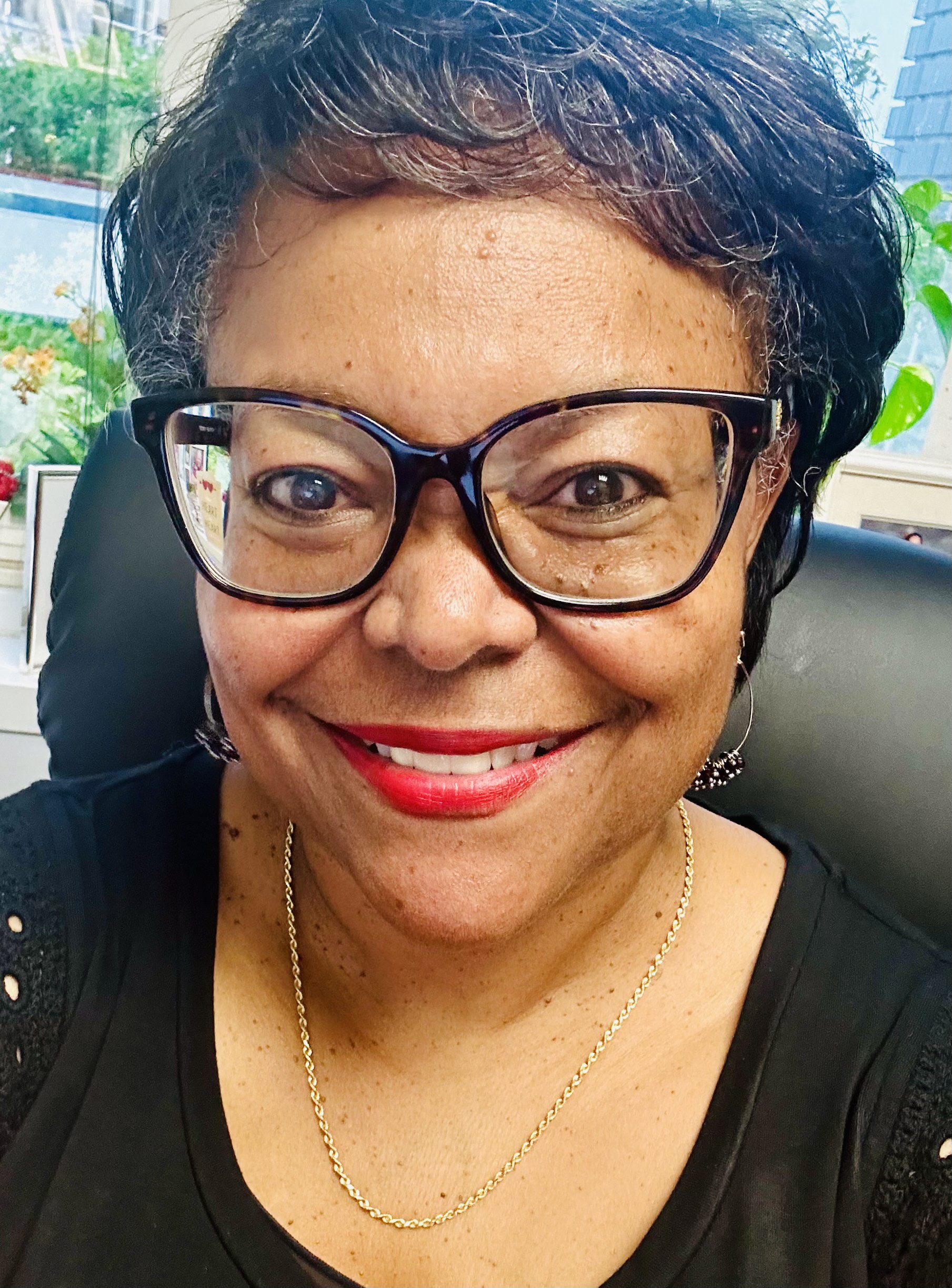 Dywona (Dee) Vantree-Keller, Esq.,